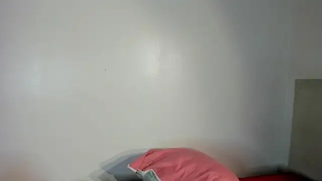 Cloe Leee online show from March 15, 8:15 am