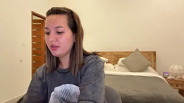 Nelly Fischer online show from September 16, 10:16 am