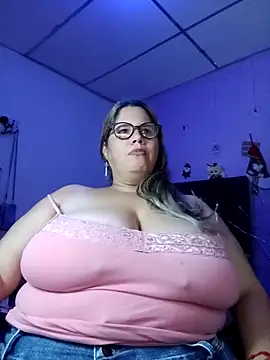 EllisW8 online show from November 21, 1:04 am