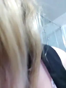 Mia Railey online show from March 10, 11:27 pm