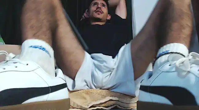 HomeAloneK online show from January 13, 10:45 pm