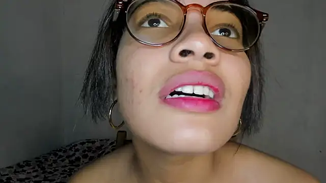 Jade Dorthini online show from February 9, 11:25 pm