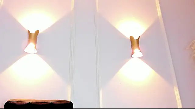 Lia walton online show from February 5, 2:59 pm