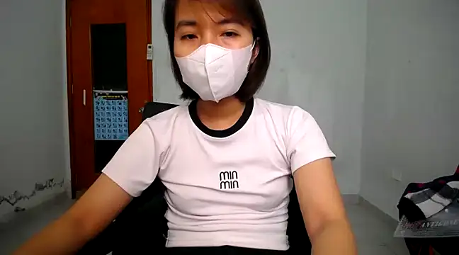 Michiko1 online show from February 2, 7:30 am