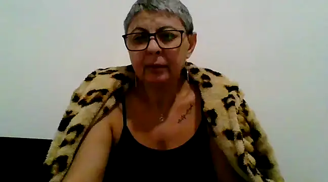 roseblak42 online show from February 20, 6:24 pm