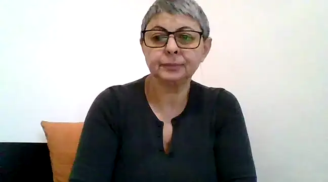 roseblak42 online show from February 28, 3:15 pm