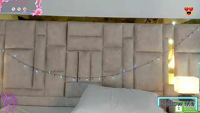 Miss Abigail  online show from January 30, 3:19 pm