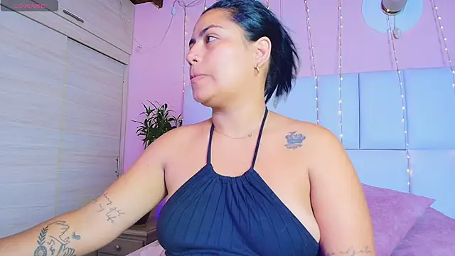 kiana cream online show from March 3, 11:44 am