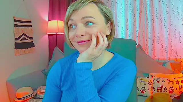 NandiSmile online show from March 13, 1:29 pm