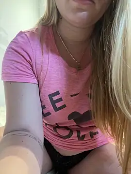 natashasweet online show from January 5, 2:52 pm