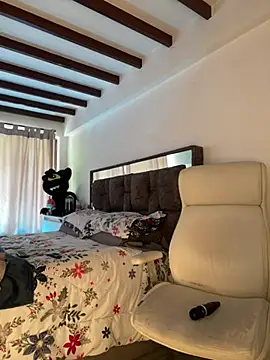 natashasweet online show from February 7, 3:41 pm