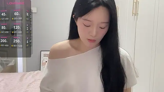 rose-u online show from September 28, 2:06 am