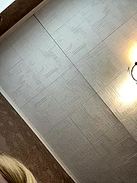 Snapshot of AmmyHot chatting on November 13, 4:11 am AmmyHot online show from November 13, 4:11 am