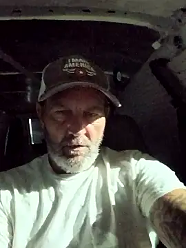 Hotbodyscottie online show from September 27, 9:36 am