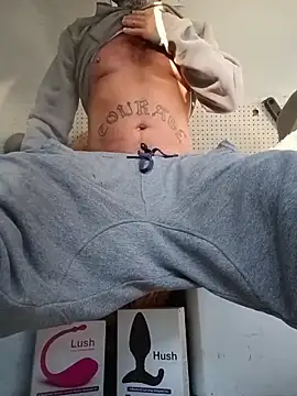 Hotbodyscottie online show from November 16, 12:44 pm