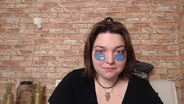 Amelia Kiss  online show from February 13, 12:46 am