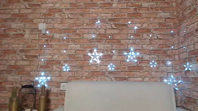 Amelia Kiss  online show from March 1, 12:50 am