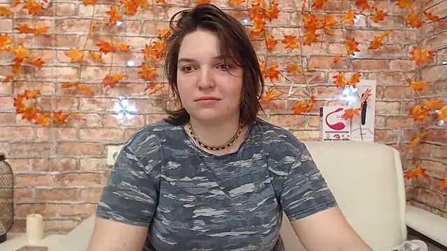 Amelia Kiss  online show from November 18, 12:49 am