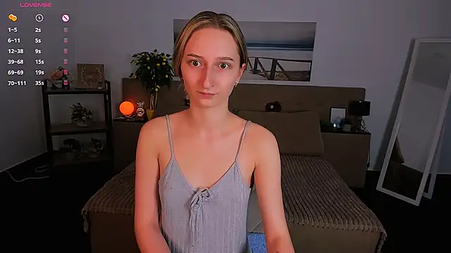  Ri na  online show from January 12, 12:44 pm