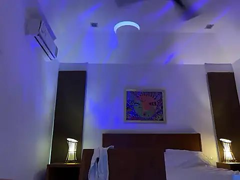 SirenaBelle online show from September 26, 11:53 pm