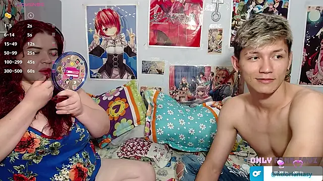 Snapshot of javiandkaty_ chatting on December 20, 4:09 am javiandkaty online show from December 20, 4:09 am