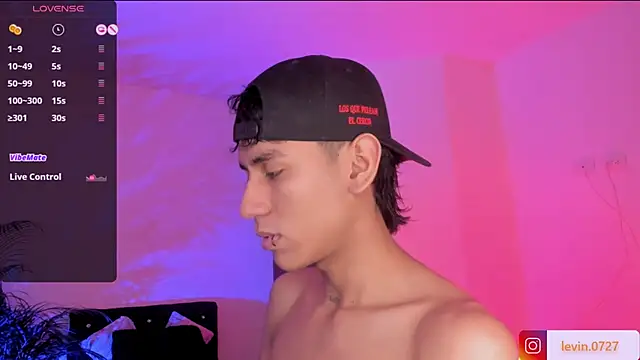 Levin Hikaru online show from October 4, 5:16 am