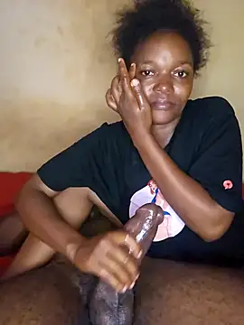 Snapshot of Tight_pussy_ke chatting on December 14, 11:15 am Tight pussy ke online show from December 14, 11:15 am