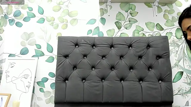 atilanadiaz7 online show from February 4, 4:08 pm