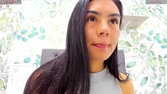 atilanadiaz7 online show from March 3, 2:26 pm