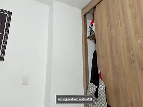 eeaa01 online show from November 24, 8:52 pm