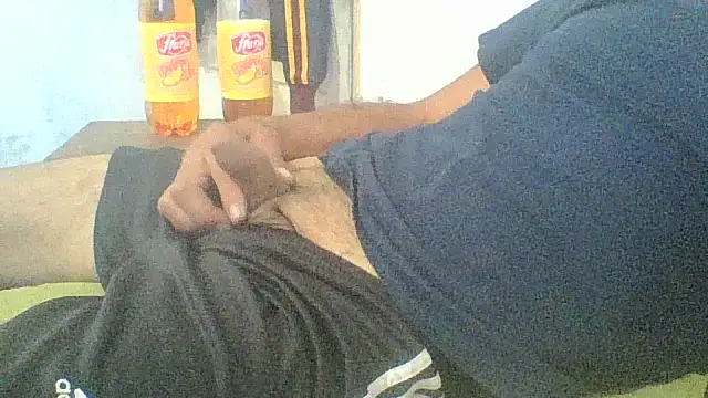 Snapshot of cartiagiz chatting on December 2, 9:43 pm cartiagiz online show from December 2, 9:43 pm