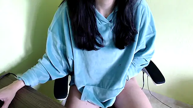 Snapshot of samantha_s69 chatting on December 16, 7:19 pm samantha s69 online show from December 16, 7:19 pm