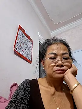 Hotestlove online show from October 14, 1:34 pm