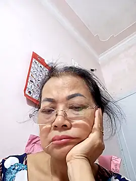 Hotestlove online show from October 16, 10:38 am