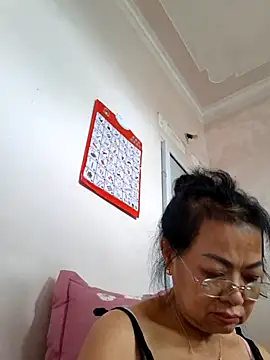 Hotestlove online show from October 26, 4:07 am