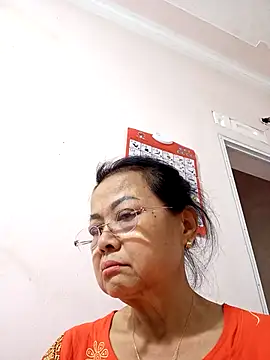 Hotestlove online show from October 30, 2:24 am