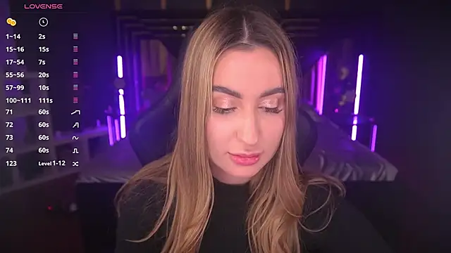 LiaBrazzerr online show from March 16, 7:06 pm