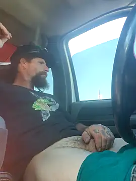 Crackkers online show from December 9, 7:18 pm