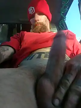 Crackkers online show from January 2, 5:07 pm