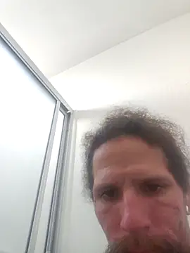 Crackkers online show from February 27, 3:37 pm