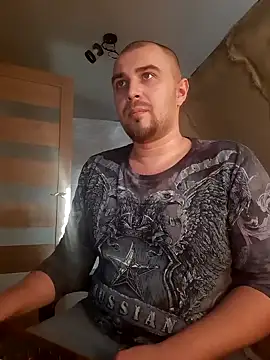 Snapshot of Foxyshaved chatting on February 5, 11:02 am Foxyshaved online show from February 5, 11:02 am