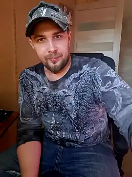 Snapshot of Foxyshaved chatting on February 19, 1:17 pm Foxyshaved online show from February 19, 1:17 pm