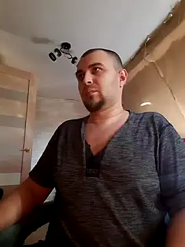 Snapshot of Foxyshaved chatting on March 21, 1:12 pm Foxyshaved online show from March 21, 1:12 pm