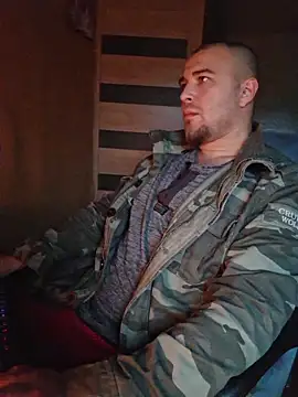 Snapshot of Foxyshaved chatting on September 16, 4:35 am Foxyshaved online show from September 16, 4:35 am