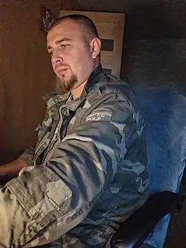 Snapshot of Foxyshaved chatting on September 20, 4:46 am Foxyshaved online show from September 20, 4:46 am