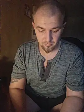 Snapshot of Foxyshaved chatting on October 6, 4:54 am Foxyshaved online show from October 6, 4:54 am