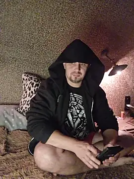 Snapshot of Foxyshaved chatting on October 15, 2:33 am Foxyshaved online show from October 15, 2:33 am