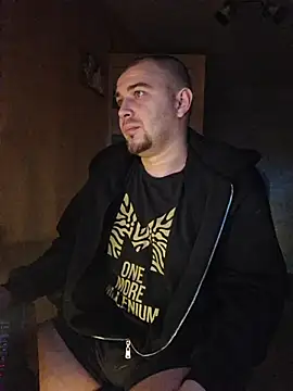 Snapshot of Foxyshaved chatting on October 20, 5:19 am Foxyshaved online show from October 20, 5:19 am