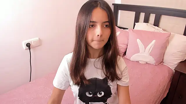 Raychell Black online show from February 10, 4:25 pm