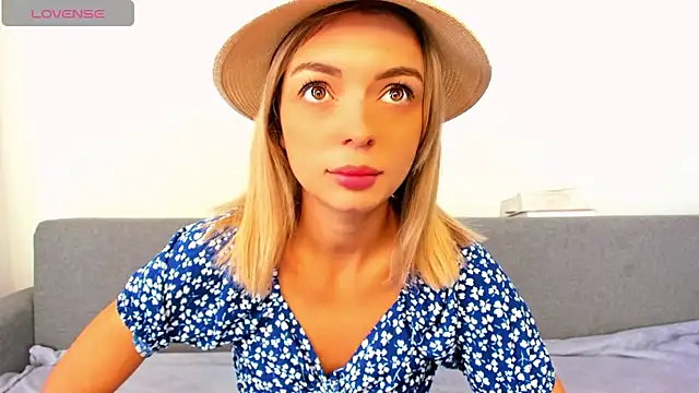  ellen meow  online show from October 11, 12:15 pm